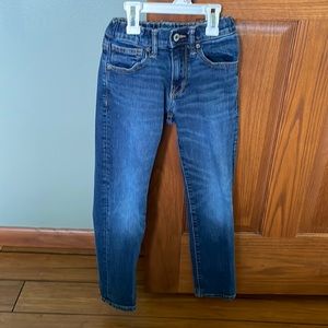 Old navy boys size 8 slim jeans with adjustable waist.